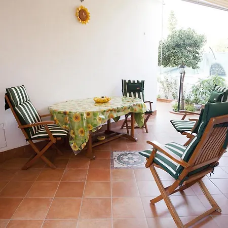 Lemon Tree Bed & Breakfast Mondello